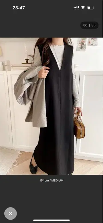 포켓 V넥 원피스 (롱 기장)