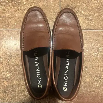 오리지널 그램 브라운 로퍼