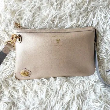 새상품급 ADMJ 소가죽 슈링크 가죽 월렛 파우치 숄더백 골드