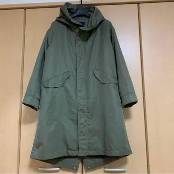 SHIPS 올리브 후드 부착 모즈 코트
