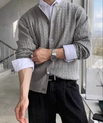 크루넥 케이블 짜임 니트 가디건