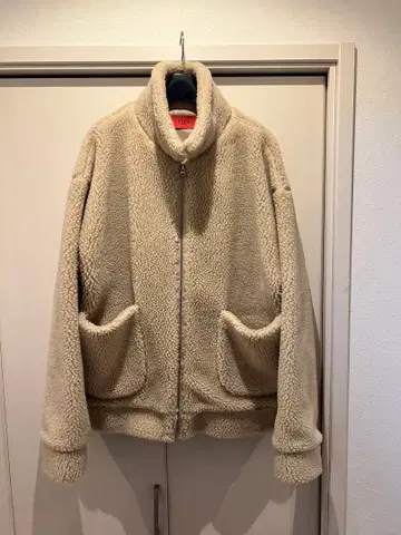 보아 쉘파 자켓 프리