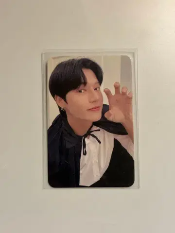 ATEEZ ZERO: FEVER Part.3 우영 트레이딩 카드 뱀파이어