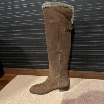 미사용 새상품 EIZO 브라운 퍼가 달린 롱 부츠