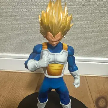 슈퍼 사이어인 베지터 피규어