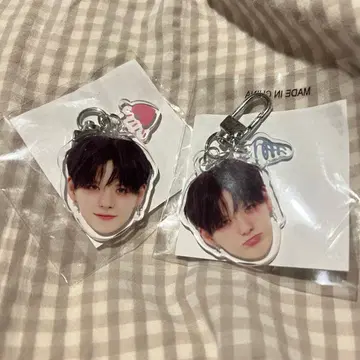 TREASURE 얼굴 아크릴 키링 요시 요시노리 희비 2개 세트