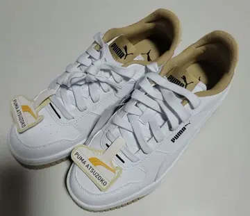 PUMA 통굽 스니커즈 24.5cm