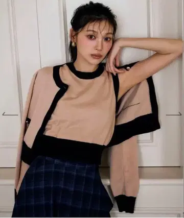 앙데팡당 바이컬러 앙상블 니트