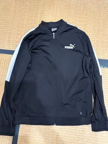 PUMA 블랙 집업 자켓 L