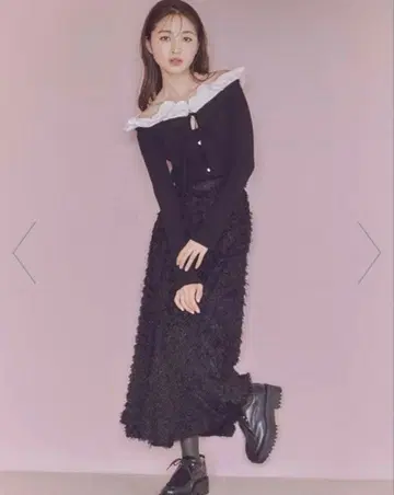 snidel 스나이델 자카드 플레어 스커트 블랙 사이즈0