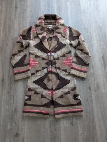 90S [명작] 네이티브 무늬 울 블렌드 숄카라 가운