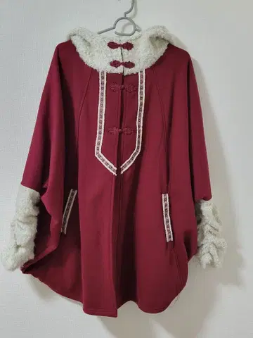 차이하네 판초 와인 레드