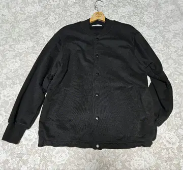 유니버설 프로덕트