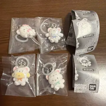 산리오 포근포근 스노우 메지루시 액세서리