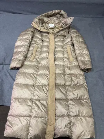 ZIAI 후드 부착 롱 다운 자켓 베이지 L