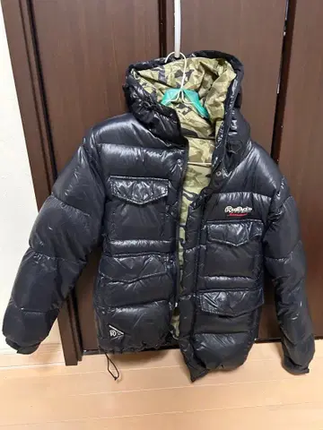 다운 자켓 네이비