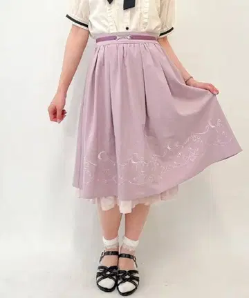 axes femme 별자리 자수 비트 디자인 스커트