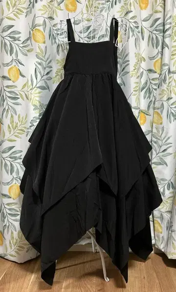 MARBLE 마블 오버롤 스커트 브로치