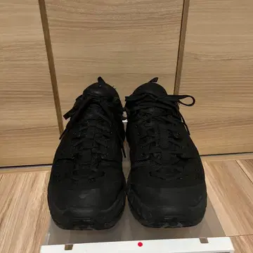 HOKA ONE ONE TOR ULTRA LOW 26.5cm