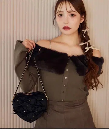 비쥬 인조 모피 니트