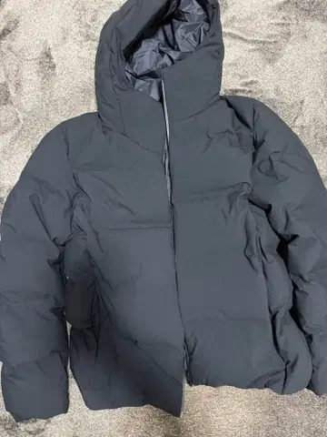 유니클로 심리스 다운 후드티 XL