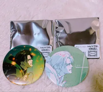 새상품 레어 진격의 거인 리바이 MAPPA 캔뱃지 2개 세트 애니메이션