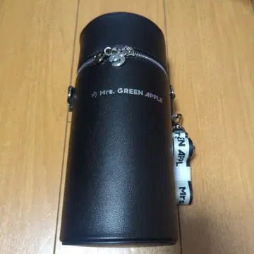 미세스 그린애플 라이트 스틱 케이스