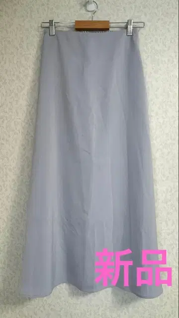 로페피크닉 새틴 스커트 M 색스 안감 부착