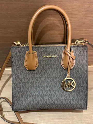 정품 MICHAEL KORS 숄더백 브라운 모노그램