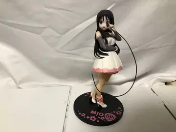 제일복권 케이온! 5th 애니버서리 아키야마 미오 피규어