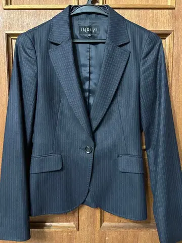 INDVI 스트라이프 수트 셋업 새상품급