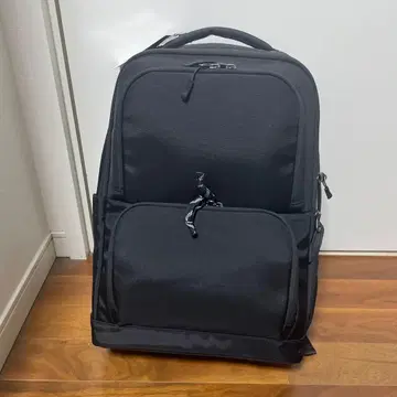 새상품 힐튼 나일론 블랙 백팩