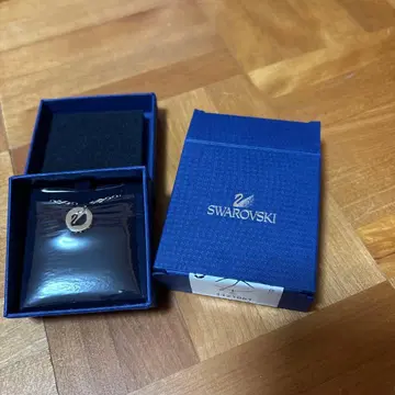 스와로브스키 나우 스완 목걸이 실버