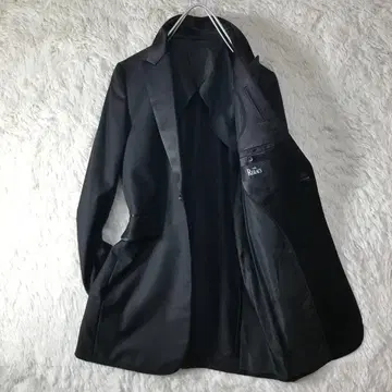 새상품급 리라쿠스 테일러드 자켓 이소재 절개 실크 울 일본제 38