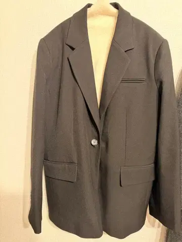 [컨디션 최상] 블랙 재킷+터틀넥+벨로아 스커트 3점 SET