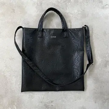 zucca 주카 EMBOSS 엠보싱 가공 숄더백