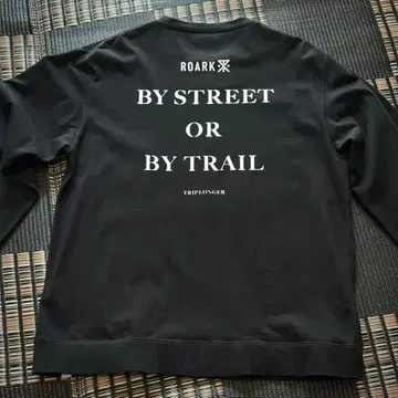 ROARK 블랙 긴팔 T셔츠