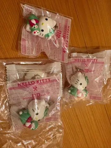 헬로키티 서티원 3개.