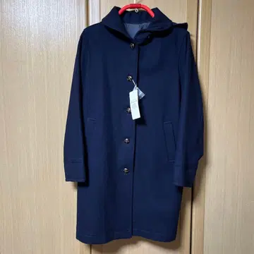 벨메종 코트 네이비 후드 부착