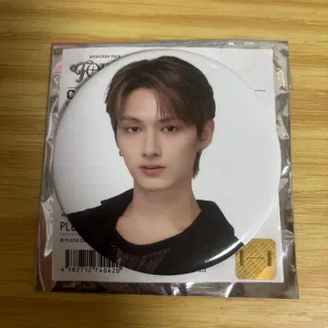 SEVENTEEN Follow To Japan 캔 배지 준