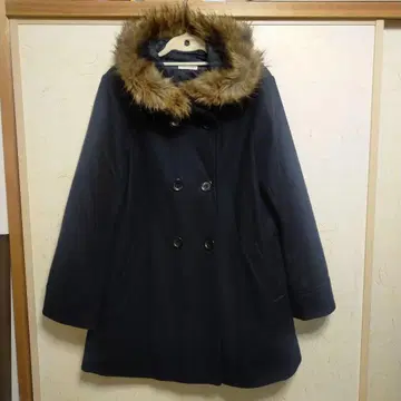 a.v.v 더블 버튼 코트 퍼 포함 피코트