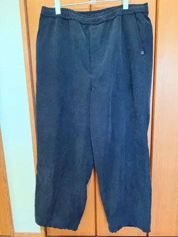 DAIWA PIER39 테크 코듀로이 이지 트라우저스