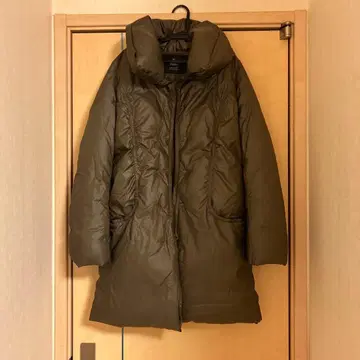 INED 올리브 다운 자켓