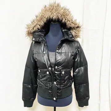 [ 새상품급 ] 헤이세이 갸루 y2k 블랙 쇼트 퍼 다운 광택 그런지