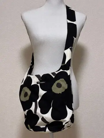 marimekko 플라워 패턴 숄더백