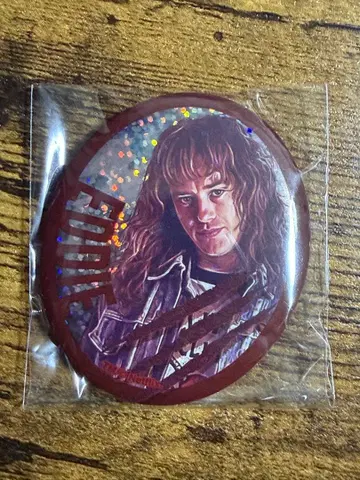 기묘한 이야기 에디 랜덤 홀로그램 캔뱃지