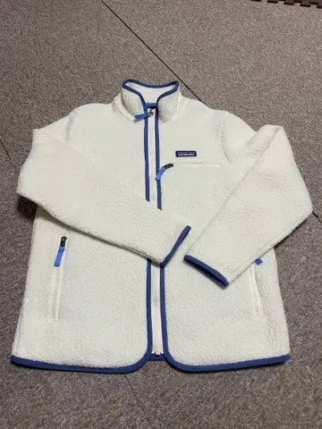 patagonia 플리스 자켓 S 화이트