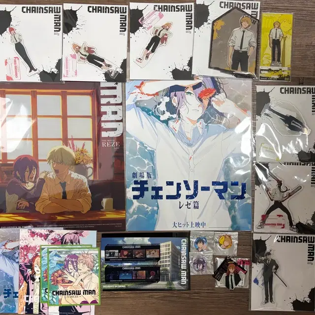 체인소맨 극장판 레제편 아크릴 스탠드, 아크릴 키링, 캔뱃지, 특전
