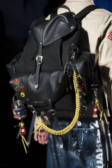 DSQUARED2 (디스퀘어드) 웨스턴 오버 사이즈 백팩