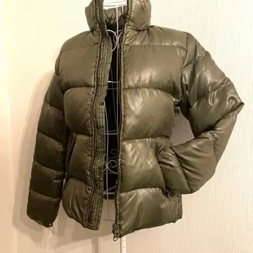 오드리앤존와드 다운 자켓 프리 사이즈